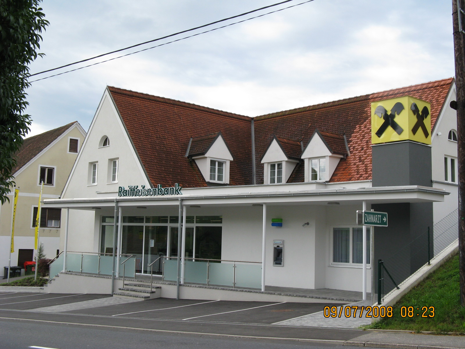 The 3 banken group is a group of independent regional banks which is composed of bks bank ag, bank fuer tirol und vorarlberg ag (btv) and oberbank ag. Raiffeisenbank St.Stefan-Jagerberg-Wolfsberg - Vulkanland