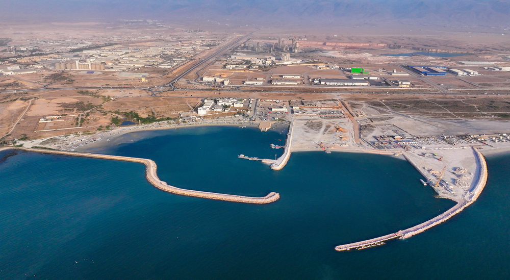 81% إنجاز مشروع تأهيل ميناء الصيد بريسوت 81% إنجاز مشروع تأهيل ميناء الصيد بريسوت