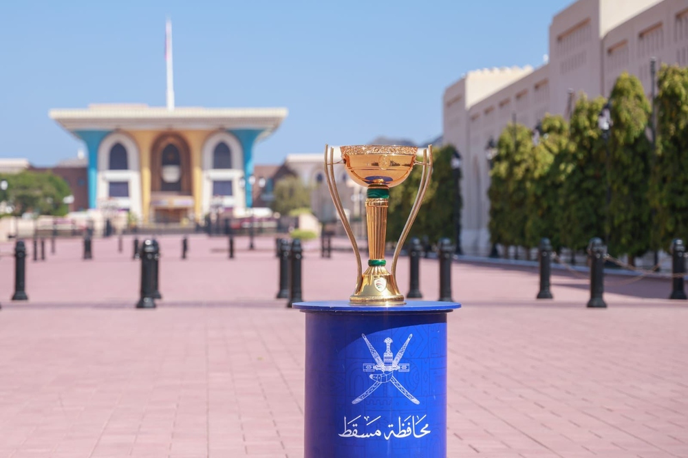 تواصل جولة طواف كأس جلالة السلطان المعظم لكرة القدم في مختلف ولايات محافظة مسقط تواصل جولة طواف كأس جلالة السلطان المعظم لكرة القدم في مختلف ولايات محافظة مسقط