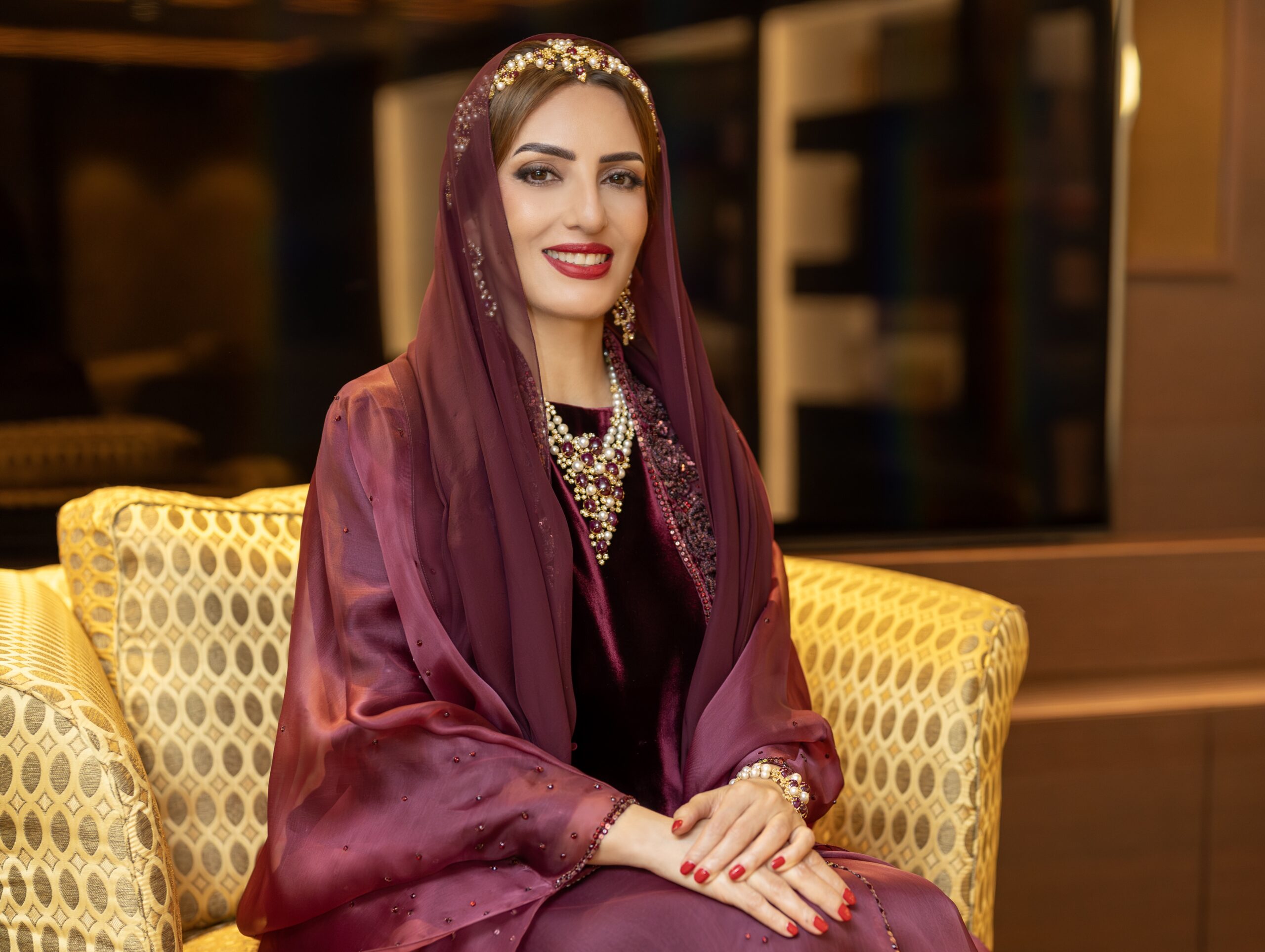 السّيدةُ الجليلةُ توجّه التهنئة بمناسبة يوم الأمّ السّيدةُ الجليلةُ توجّه التهنئة بمناسبة يوم الأمّ