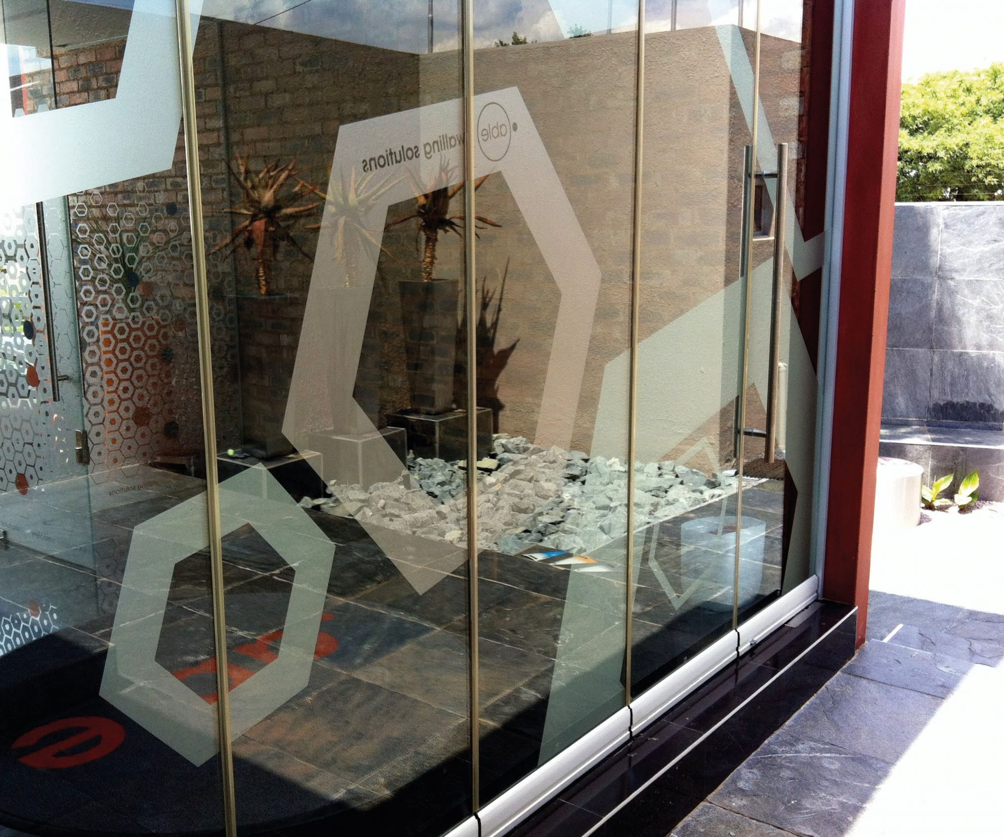 Folding & stacking doors