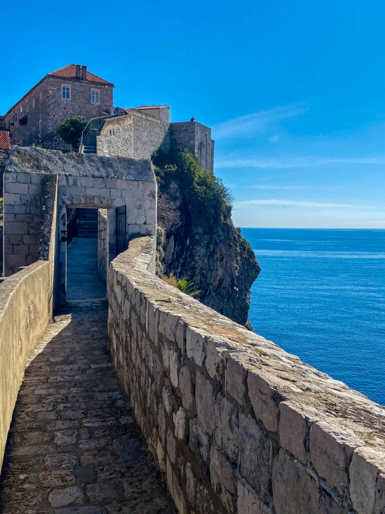 Dubrovnik Wall, Dubrovnik Old Town Walls: Top Attraction You Can’t Miss