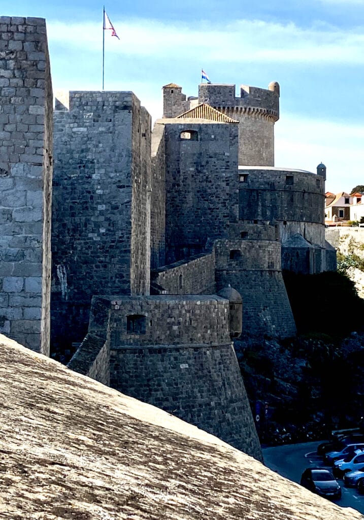 Dubrovnik Wall, Dubrovnik Old Town Walls: Top Attraction You Can’t Miss