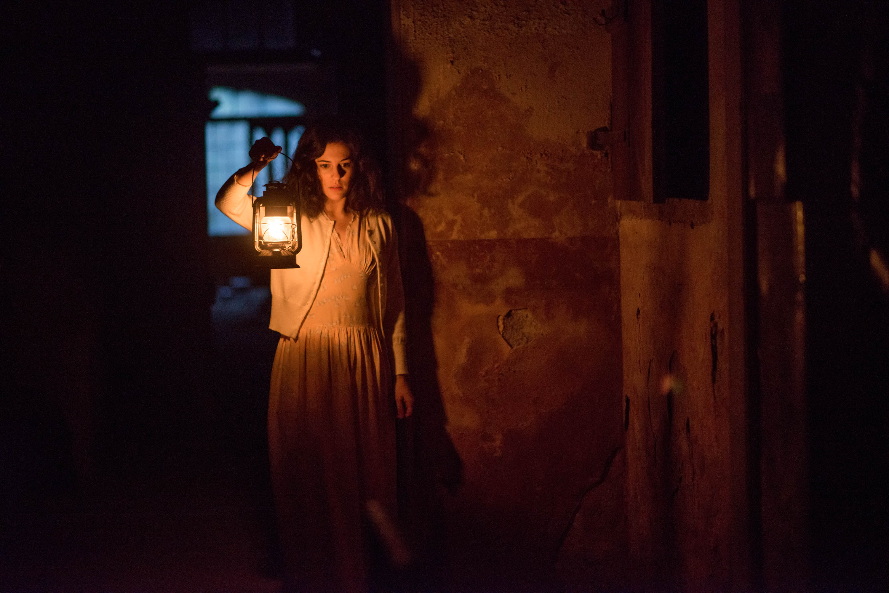 Film Title: The Woman In Black 2 Angel of Death