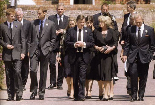 Dressing Up For A Funeral Proper Etiquette For Funeral Attire Wemogee Com