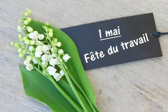 Les horaires des jours fériés de Mai 2025