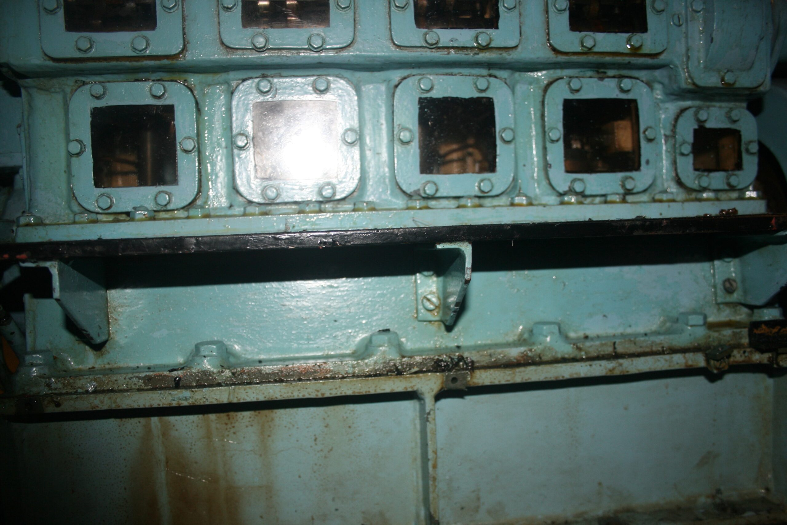 latform-crank-doors