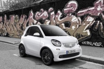 Special edition smart fortwo white