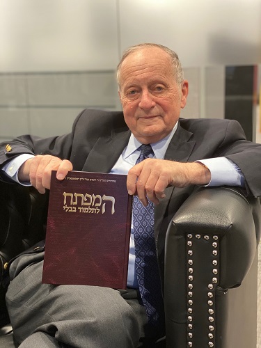 I do not charge a fee for an initial meeting with someone who is looking to hire an immigration lawyer. Daniel Retter Esq Of Counsel Best Immigration Lawyer Attorneys In Nyc New York