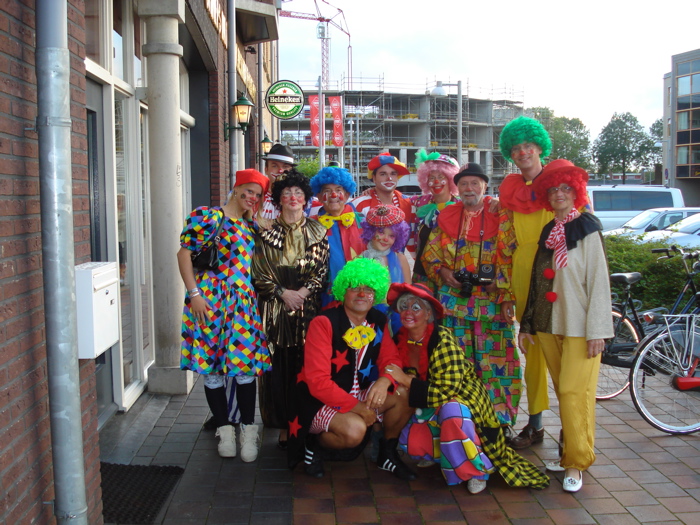Kledingverhuur Willie Luinge Groningen Roden Assen Clown