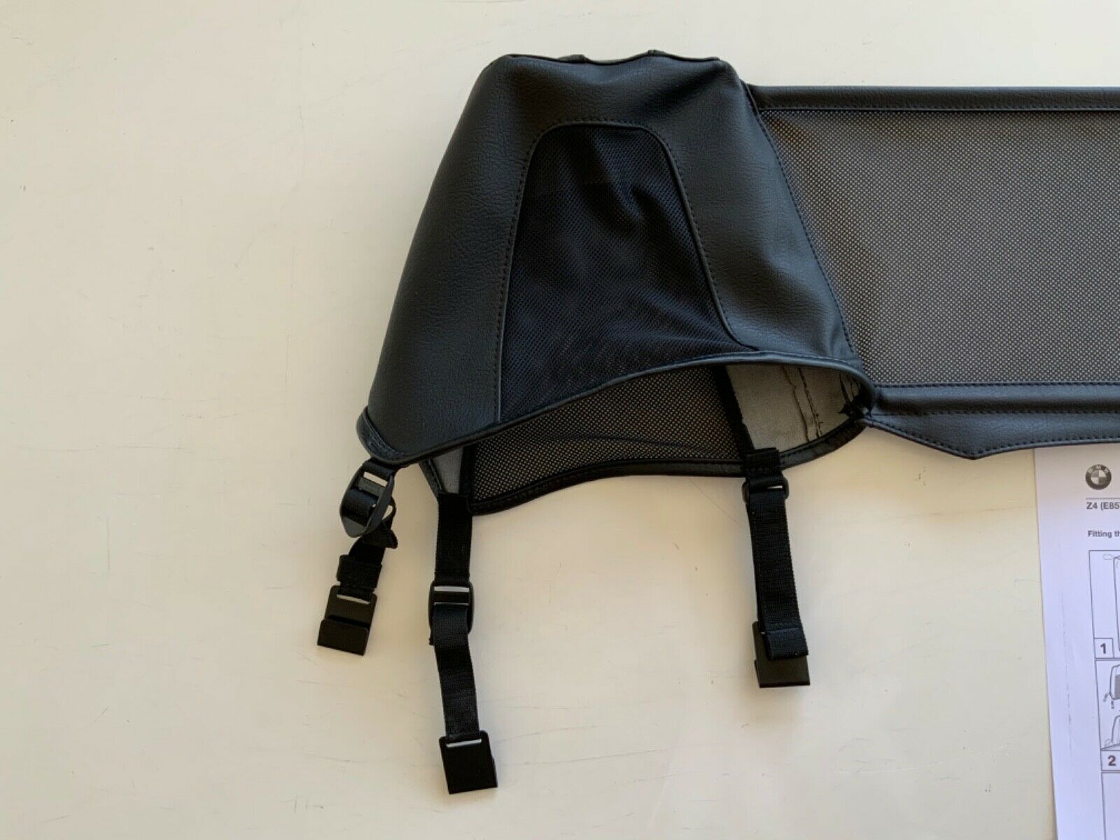 Bmw z4 e85 convertible wind deflector