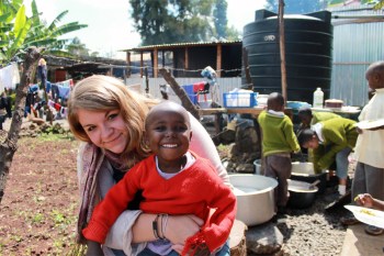 Aus dem rheinhessischen Flonheim nach Kenia 3 Die Schule kümmert sich um Kinder die ihre Eltern verloren haben oder von ihnen verstoßen wurden.