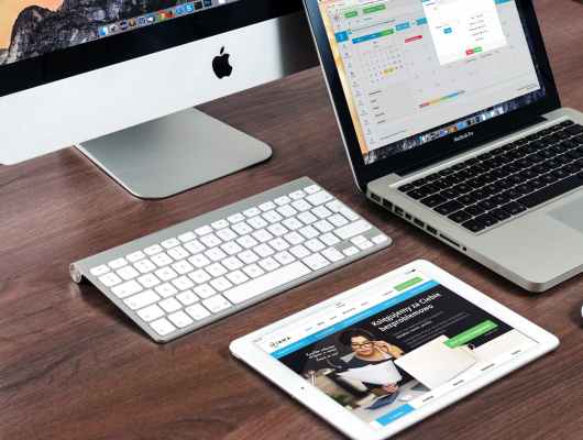 Apple Laptop Notebook Office