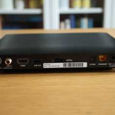 Connectique du décodeur Canal+ G10. Connectique du décodeur Canal+ G10.