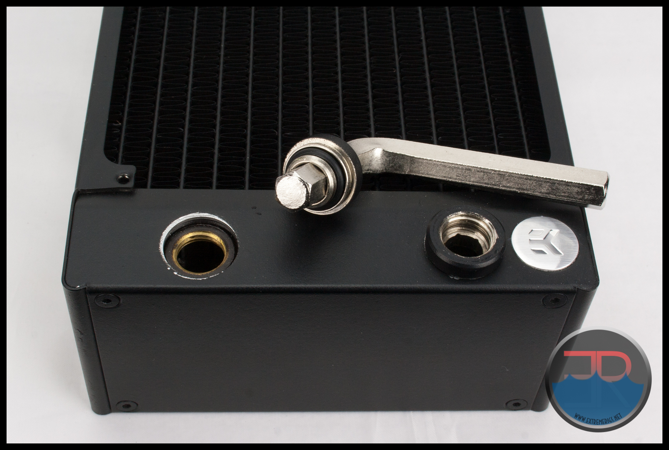 EK CoolStream XE 360mm Radiator Review - Page 2 of 6
