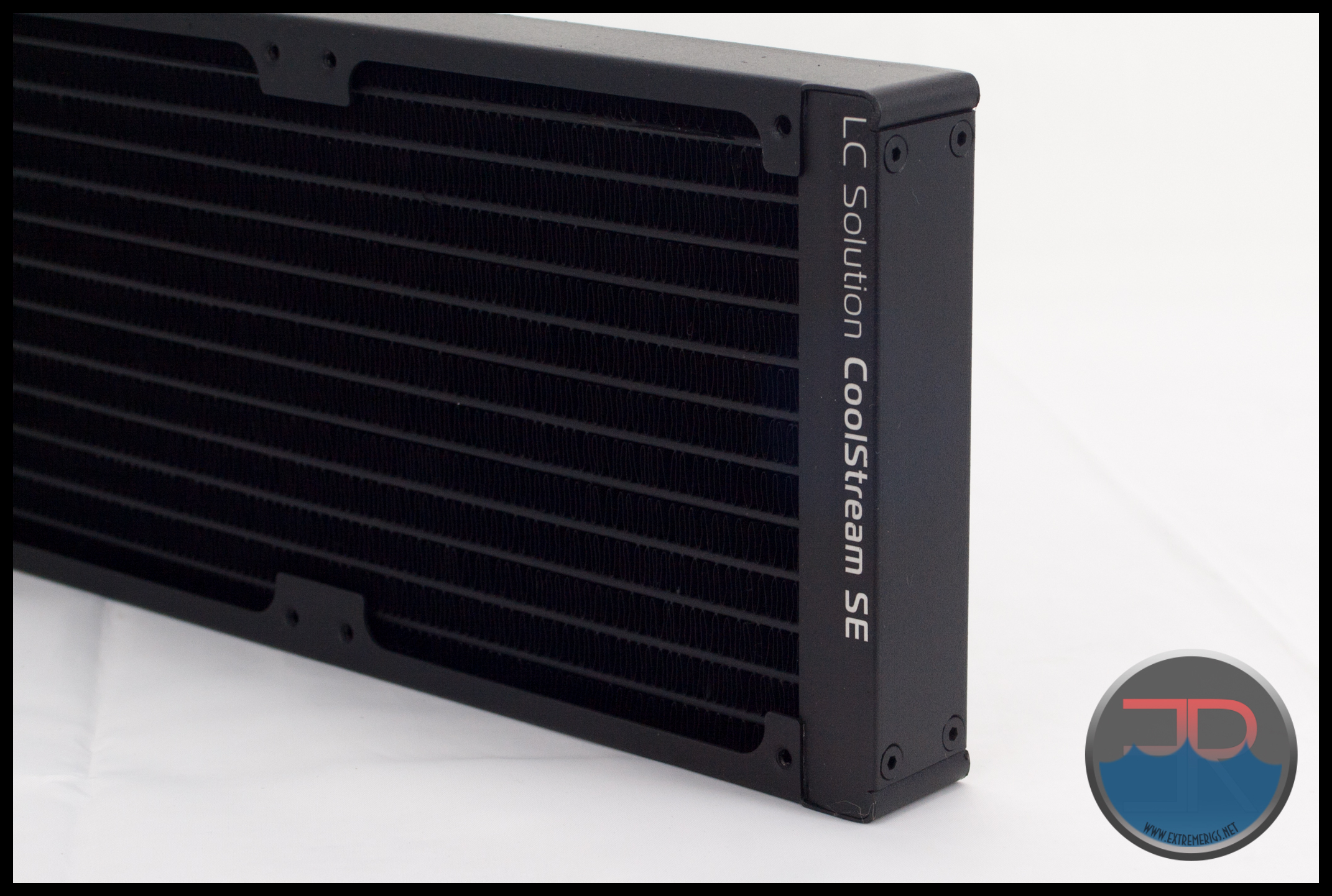EK CoolStream SE 360mm Radiator Review - Page 2 of 6