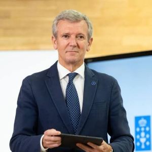 Nós, ao noso?, por Xulio Ríos