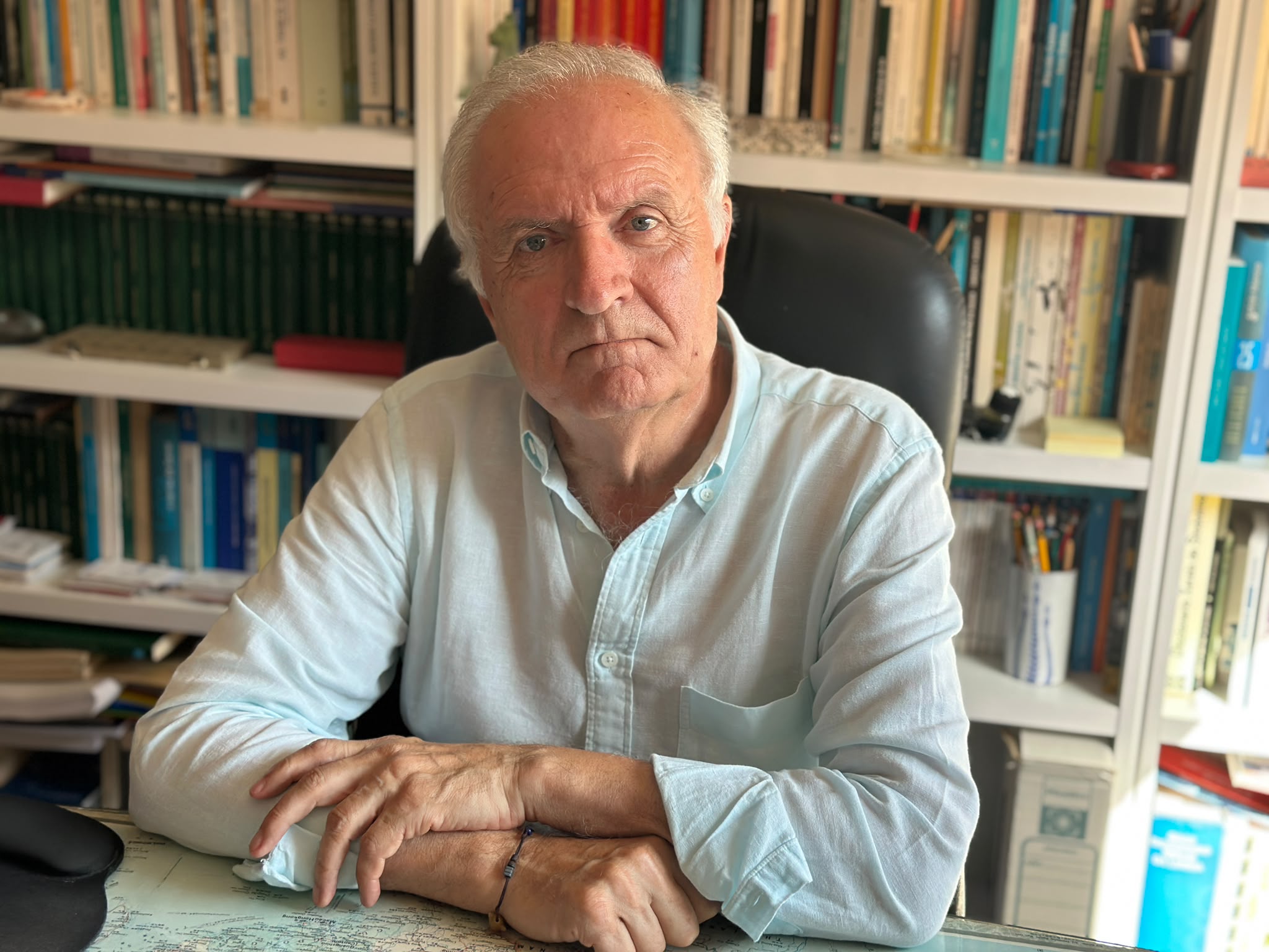 Marx en mandarín, entrevista de Nicolás Perrupato a Xulio Ríos para “Crisis”