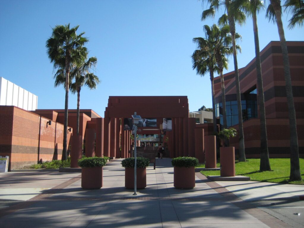 Csula administrator threatens to protest santorum lecture