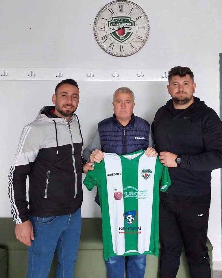 Yahyalıspor Mehmet Susamış ile yeniden anlaştı