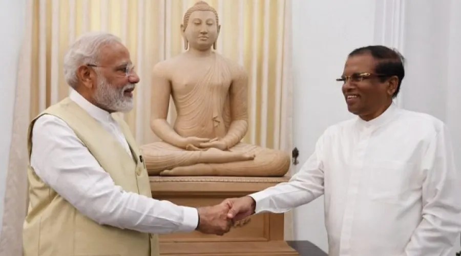 மோடியை வியக்க வைத்த மைத்திரியின் சிறப்புப் பரிசு! அது என்ன தெரியுமா??