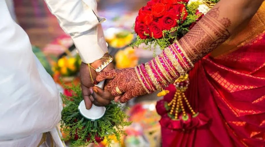 திருமண நிகழ்வொன்றில் பங்கேற்ற 23 பேருக்கு கொரோனா; பலருக்கு ஏற்பட்டுள்ள சிக்கல்