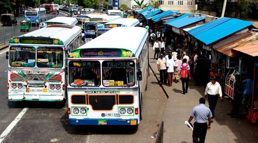 வெள்ளவத்தையில் இருந்து வடக்கு,கிழக்கிற்கு பயணித்த பேருந்துகளில் கொரோனா தொற்றாளிகள்