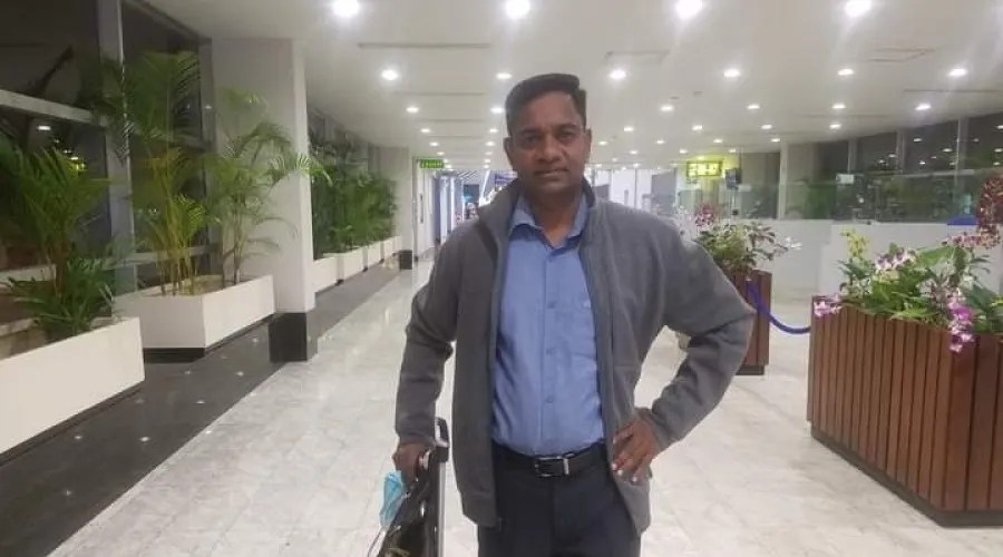 லண்டனுக்கு திடீரென புறப்பட்டு சென்ற யாழ்.போதனா வைத்தியர் சத்தியமூர்த்தி!