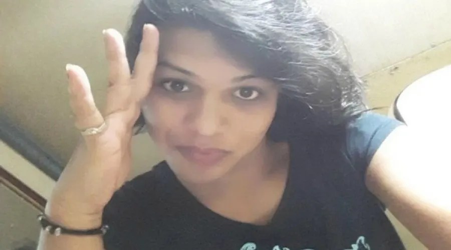 யாழில் முதன்முதலாக அழகிய இளம் பெண்ணாக மாறிய இளைஞன்! வியப்பில் பலர்