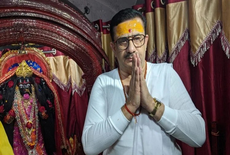 Vaseem Rijvi: वसीम रिजवी ने अपनाया सनातन धर्म, डासना देवी मंदिर में यति नरसिंहानंद ने कराया शामिल 1 vaseem rijvi