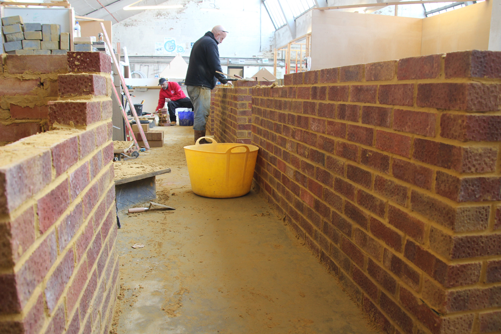 Bricklaying course at YTA