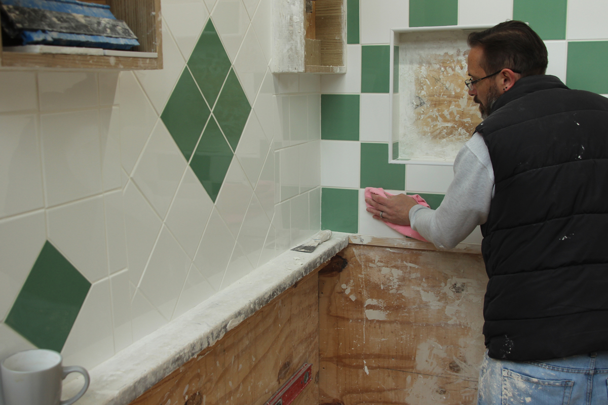 Wall & Floor course in action