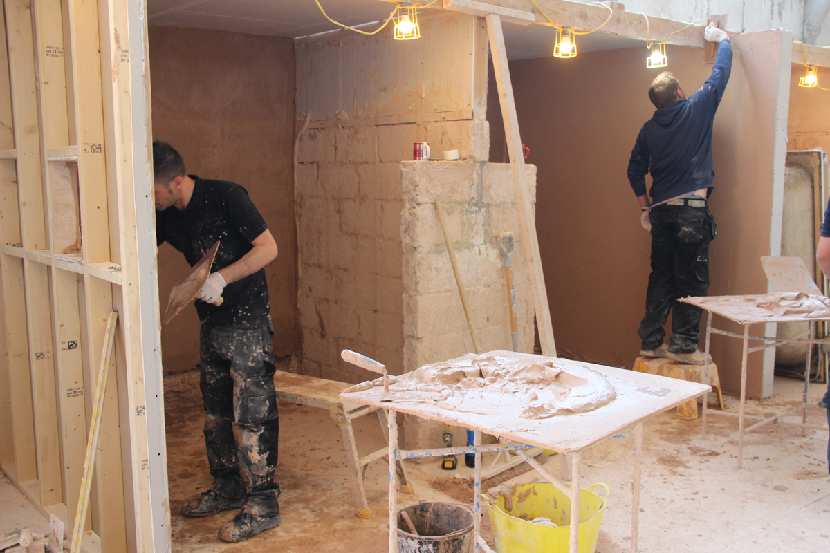 Carpentry & joinery course in action