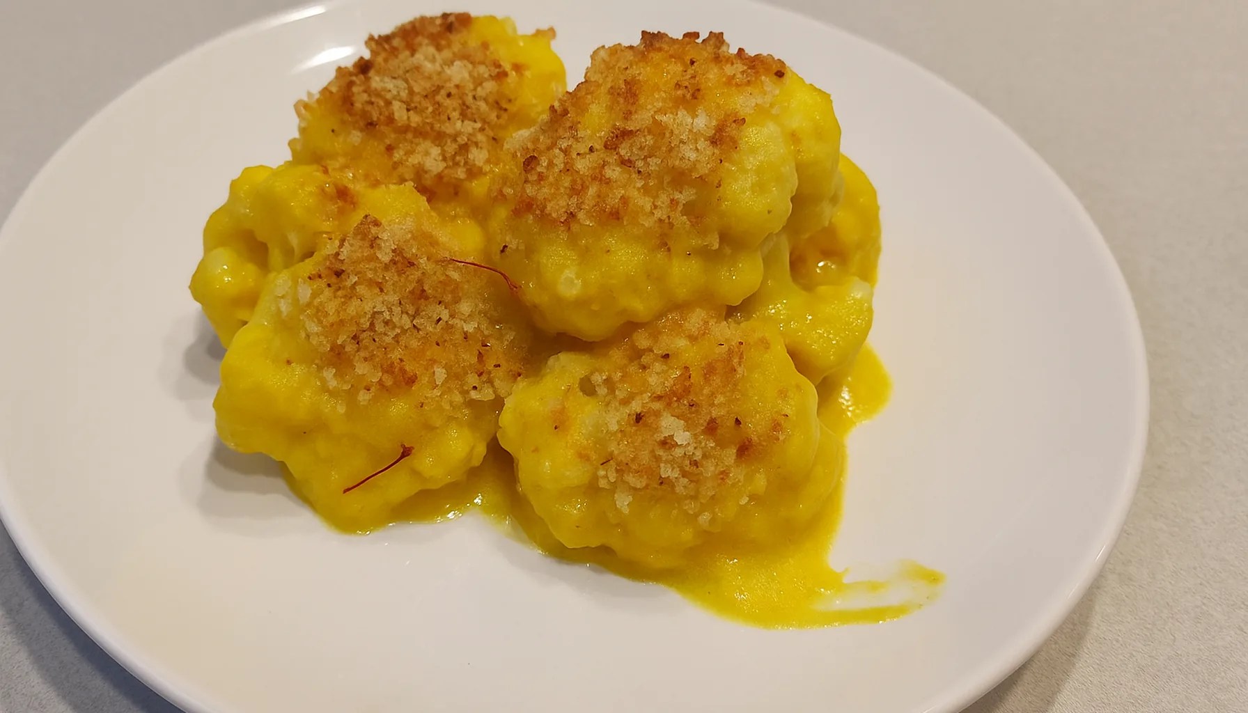Al momento stai visualizzando Cavolfiore Gratinato allo Zafferano