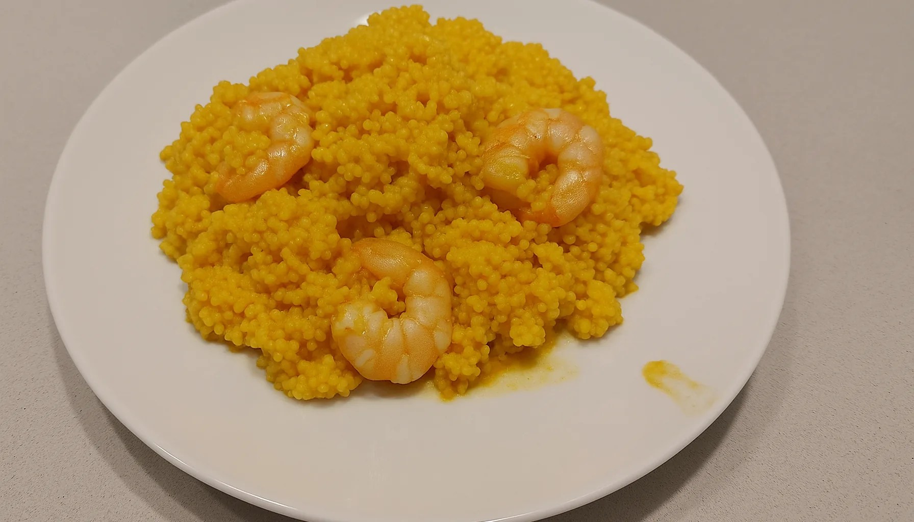 Scopri di più sull'articolo Couscous allo Zafferano e Gamberi