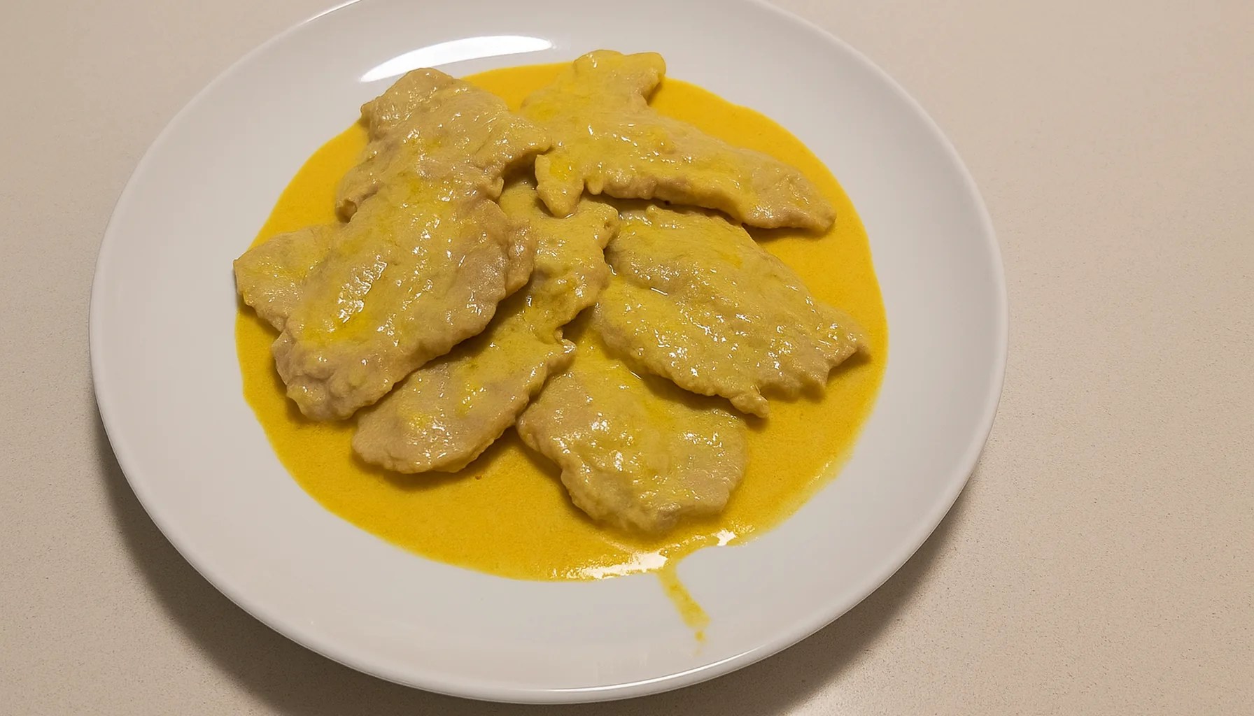 Scopri di più sull'articolo Scaloppine di Maiale allo Zafferano