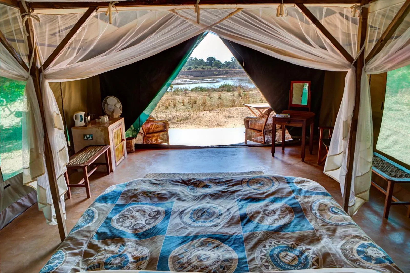 Flatdogs Camp | South Luangwa