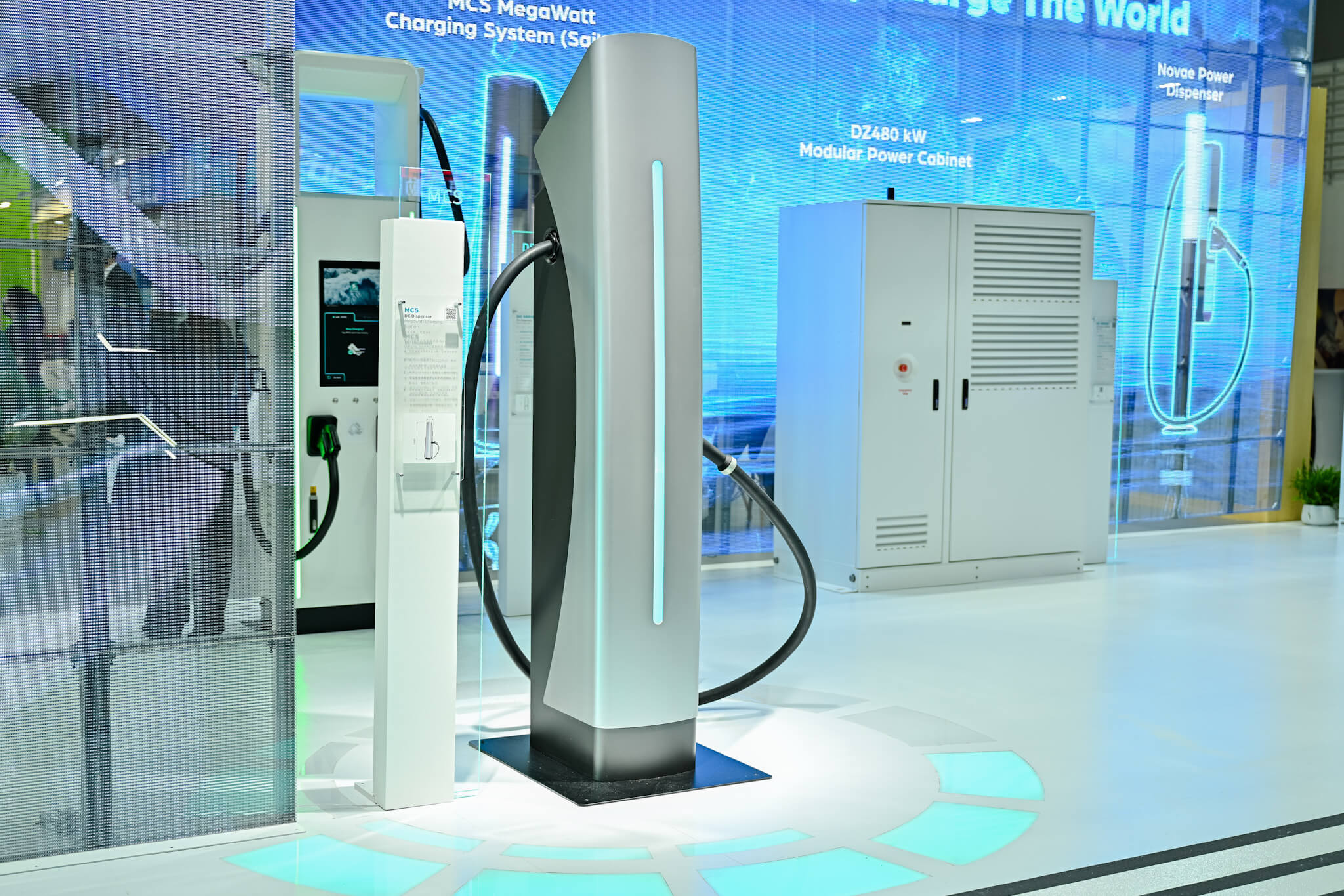 Megawatt Charging and Range Anxiety: Technological Advancements