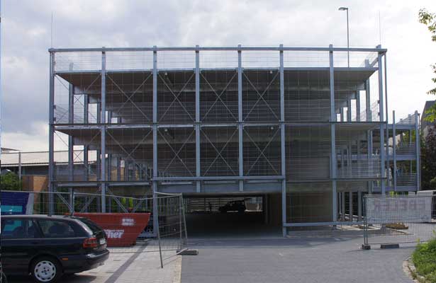 Die wohnungsvermittlung vermittelt ausschließlich öffentlich geförderte wohnungen. Parkpalette am Wasserturm in GÃ¼tersloh . projekte . AXEL