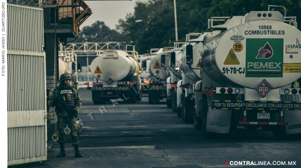 Lanza gobierno plan de contratación de conductores para transportar gasolina