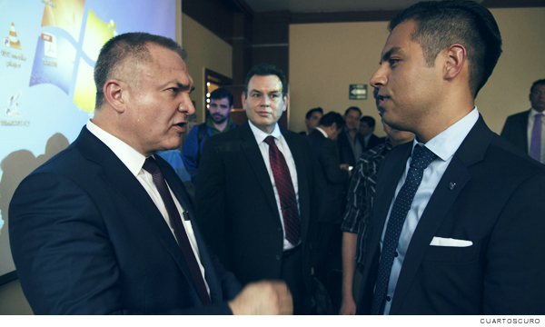 La guillotina anticorrupción al cuello calderonista