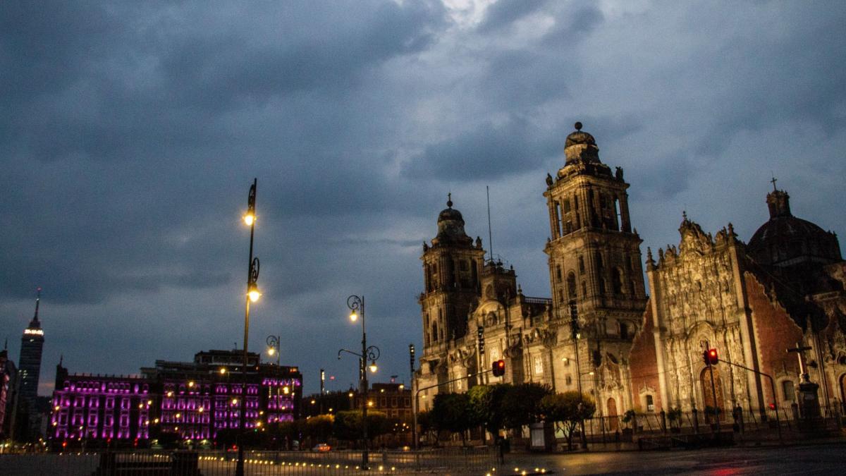 AMLO desmiente a adversarios: Ejército no tomó la Catedral