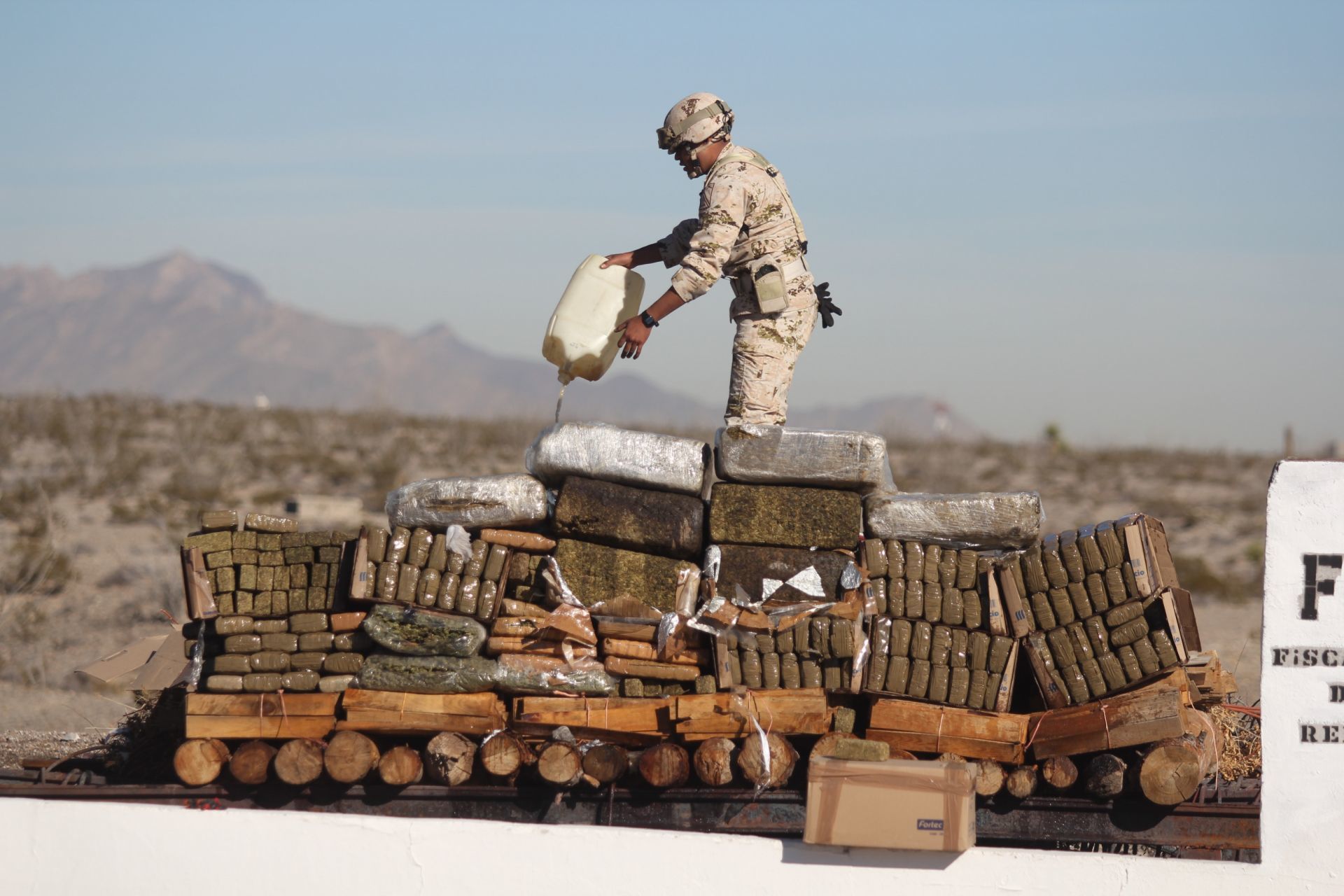 Aumenta presión de EU para que México combata al narcotráfico: Vizarretea