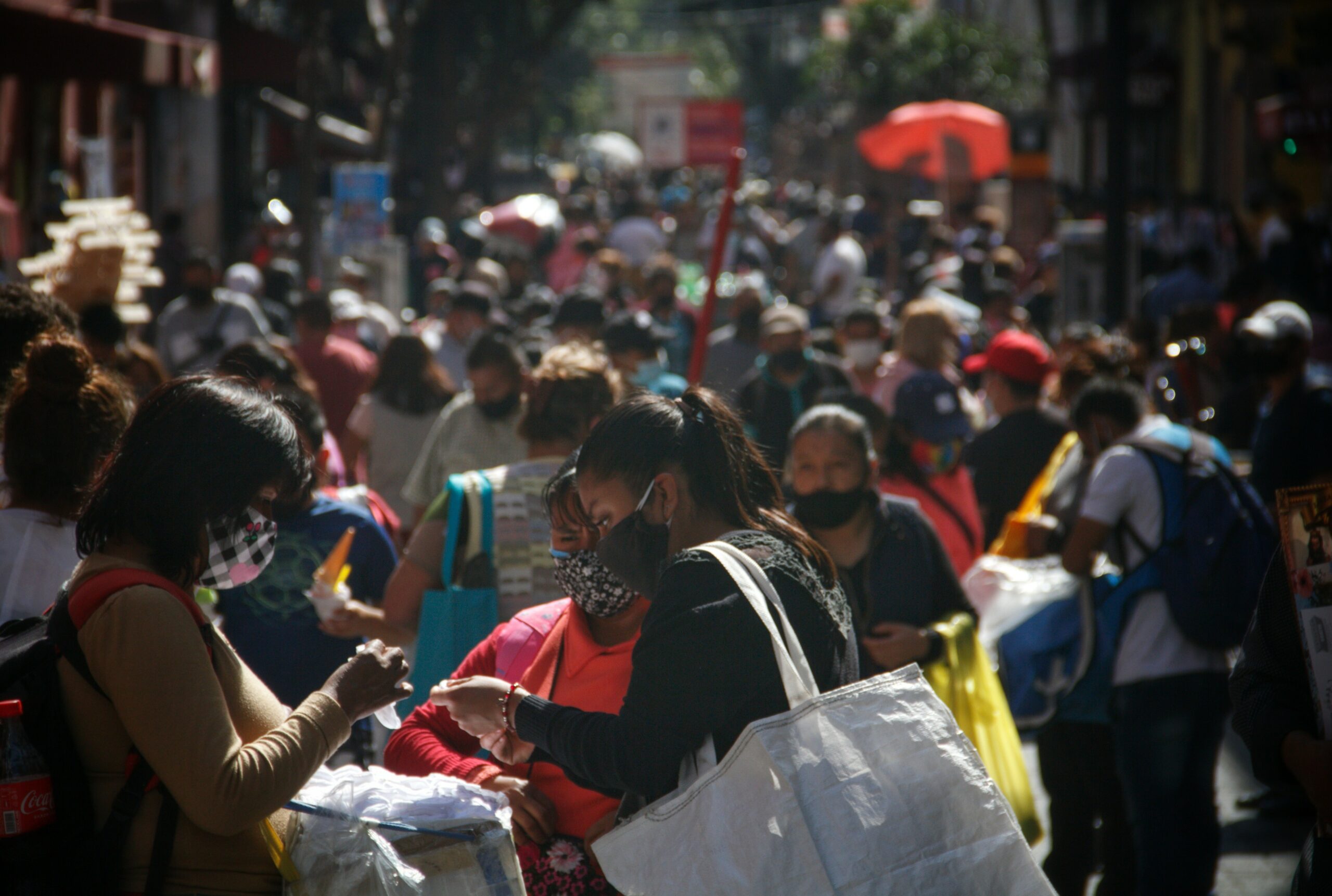 Cambio climático con 8 mil millones de seres humanos