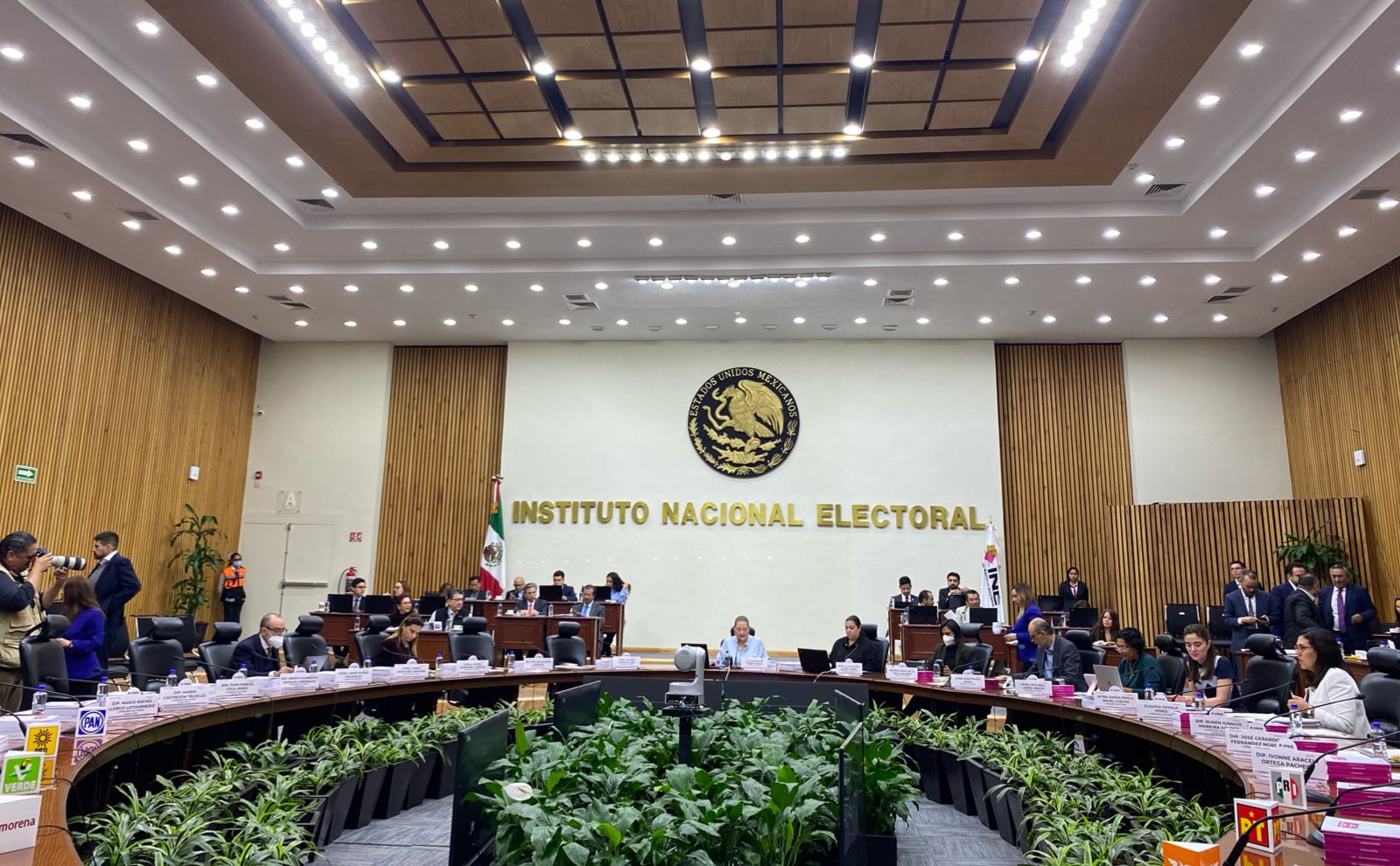 Diputados otorgarán al Instituto Nacional Electoral (INE) la mitad de presupuesto solicitado para elección judicial.
