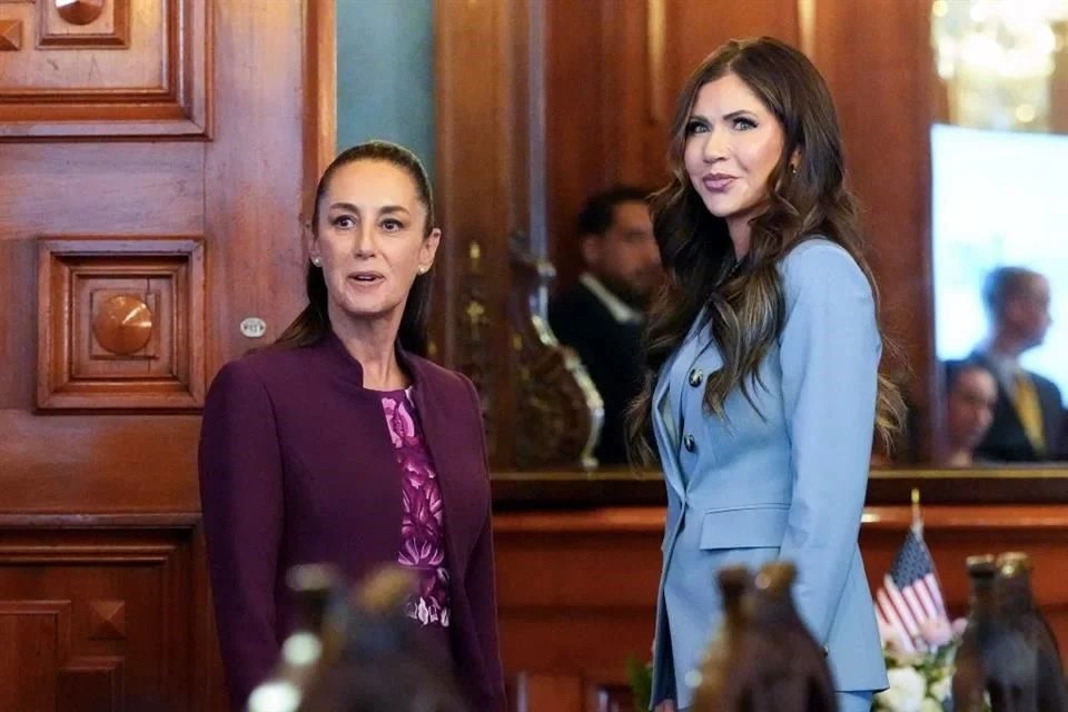 La presidenta Sheinbaum rechazó la acusación de Kristi Noem, secretaria estadunidense, sobre fomentar protestas en Los Ángeles