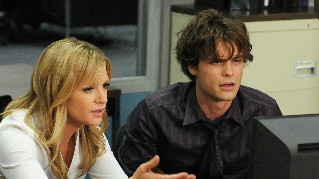 The Hairstyles Of Dr Spencer Reid Criminal Minds Photos Cbs Com
