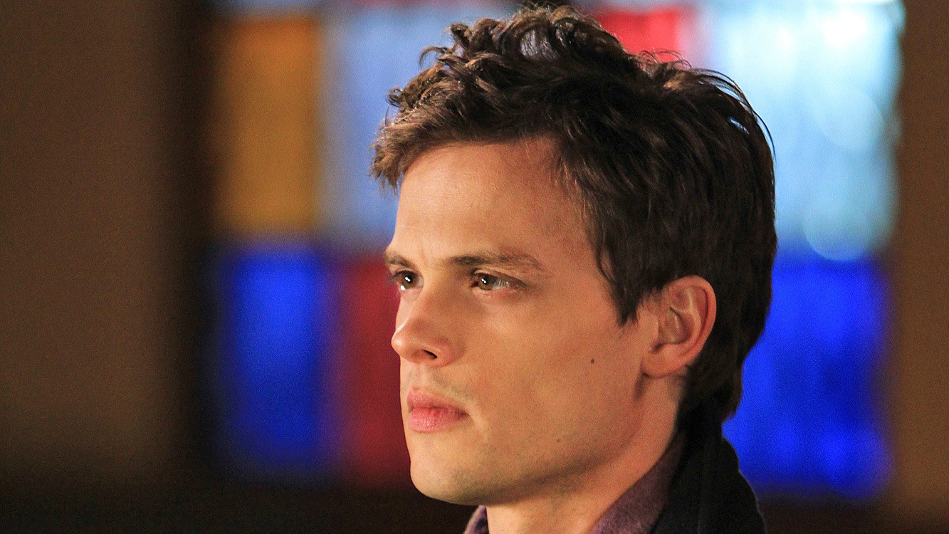 The Hairstyles Of Dr Spencer Reid Criminal Minds Photos Cbs Com