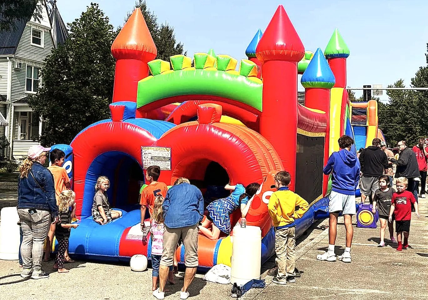 Fest-inflatables