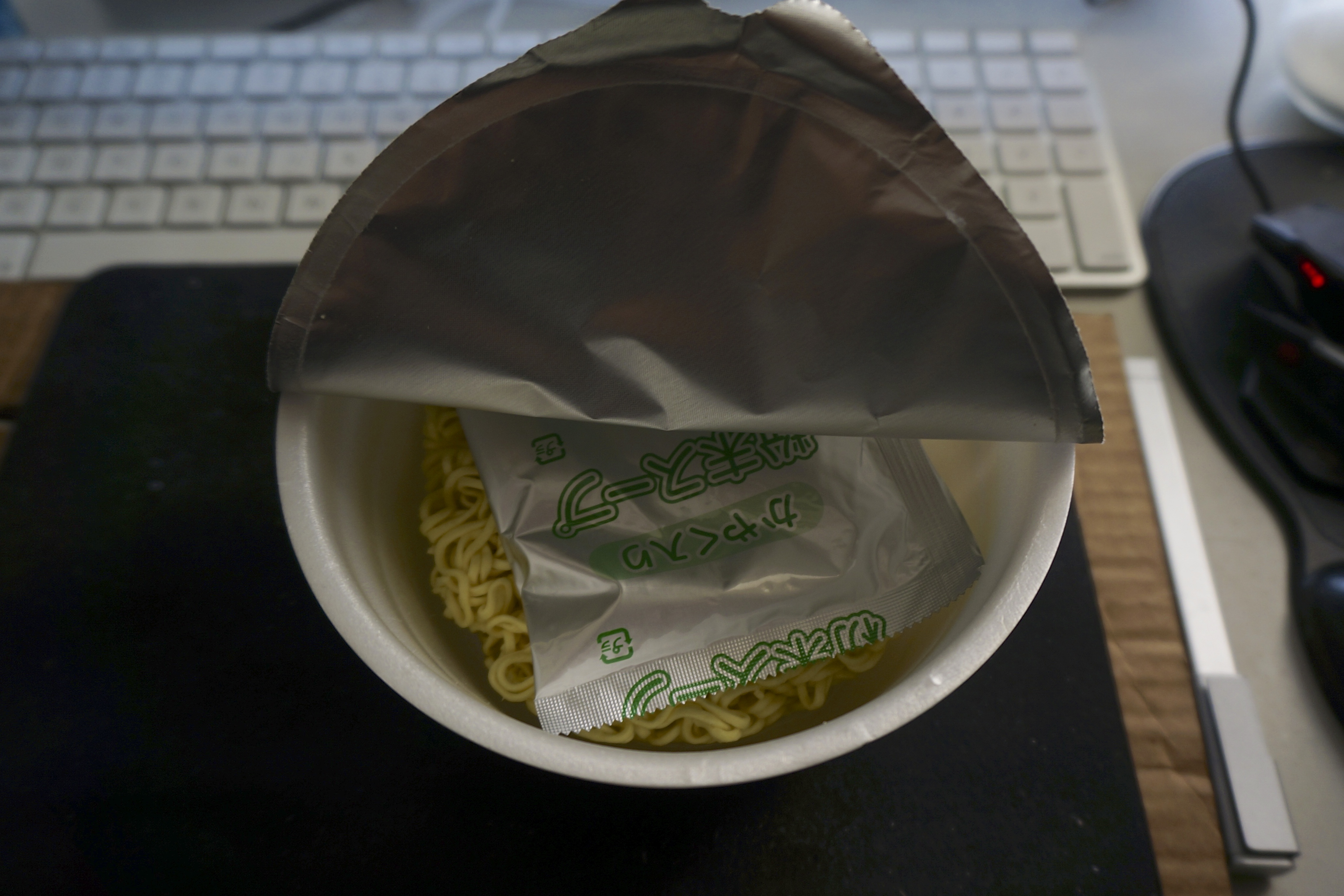 只有粉包和香油包的设计